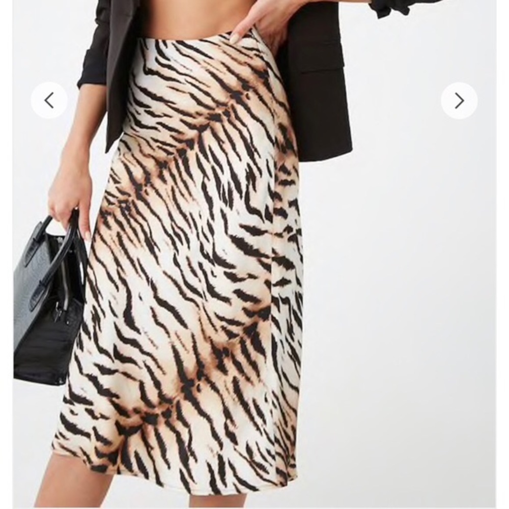 Forever 21 skirt